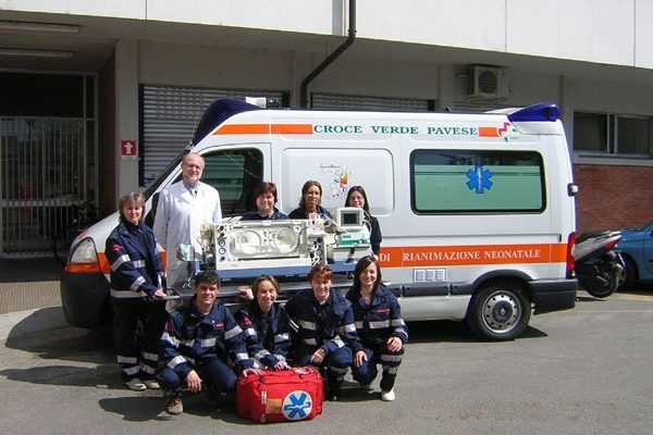 Divise per la Squadra Trasporto Emergenza Neonatale